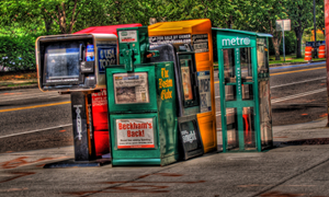 Newspaper stands in Cambridge, MA (flickr: wili_hybrid)